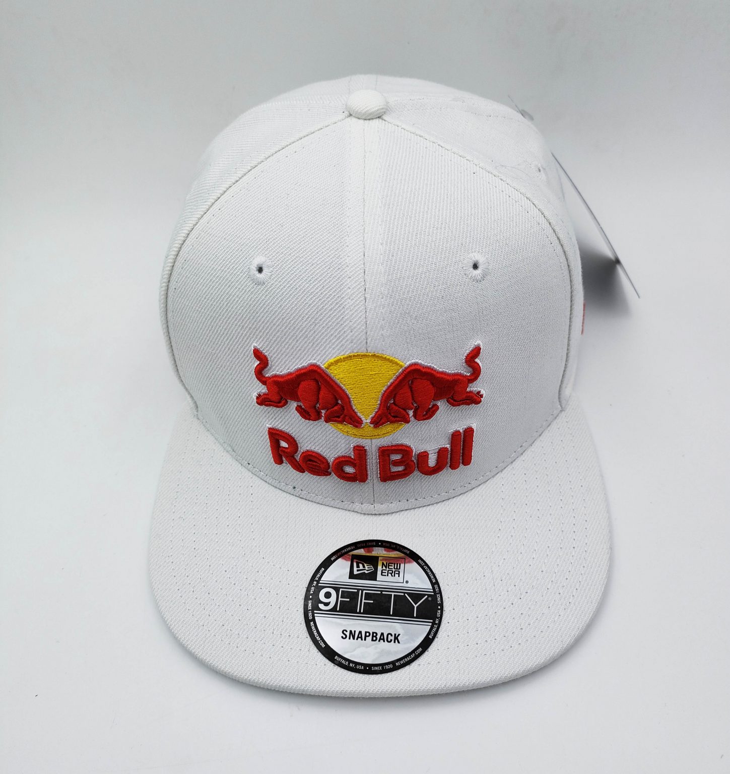 Red Bull New Era Cap Pure White - WEAR MY HAT